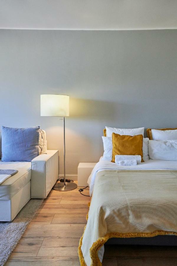 Beachfront Cascais,Estoril Apartment Экстерьер фото