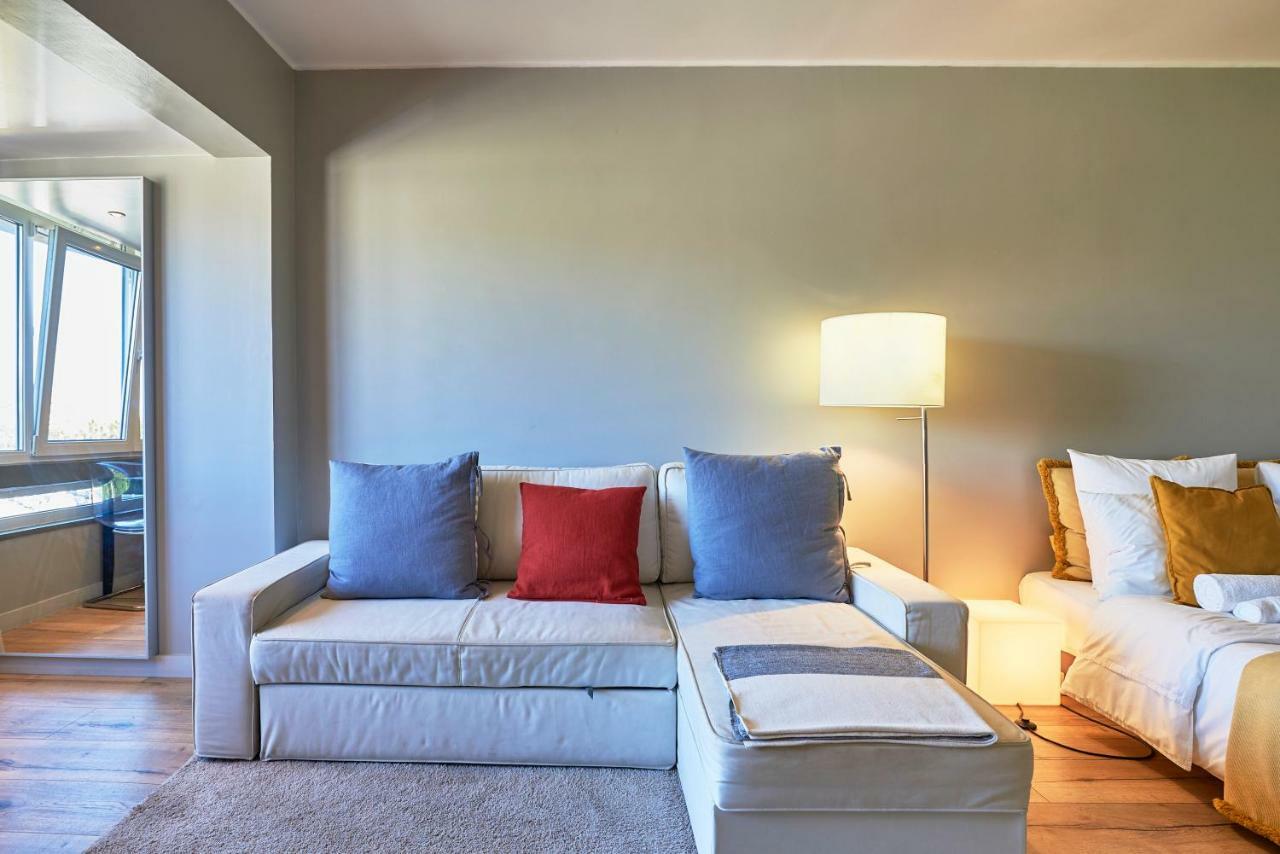 Beachfront Cascais,Estoril Apartment Экстерьер фото