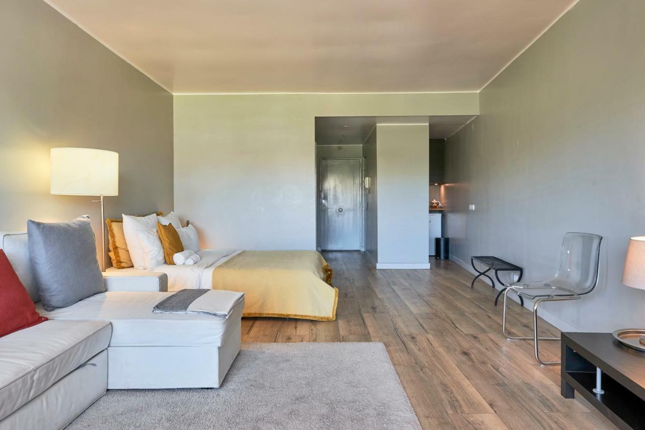 Beachfront Cascais,Estoril Apartment Экстерьер фото