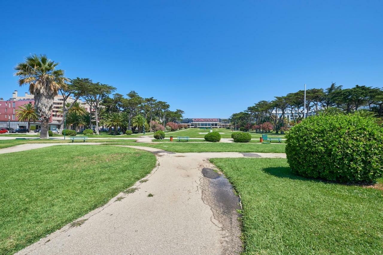 Beachfront Cascais,Estoril Apartment Экстерьер фото
